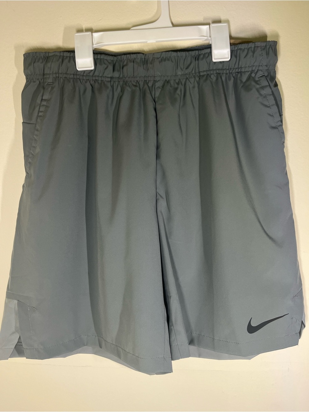 Nike Men's Gray Dri-FIT Athletic Shorts